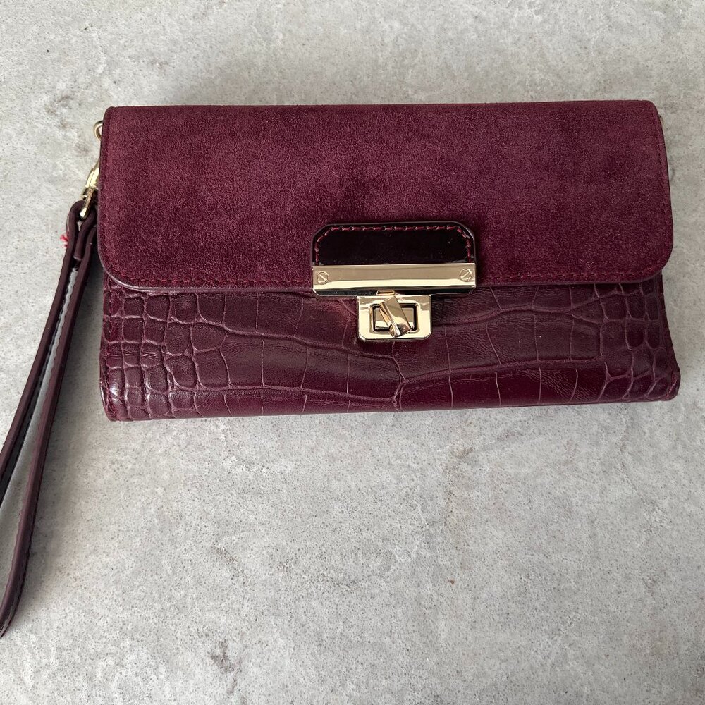 Burgundy wine Color leather wristlet wallet White House Black Market gold